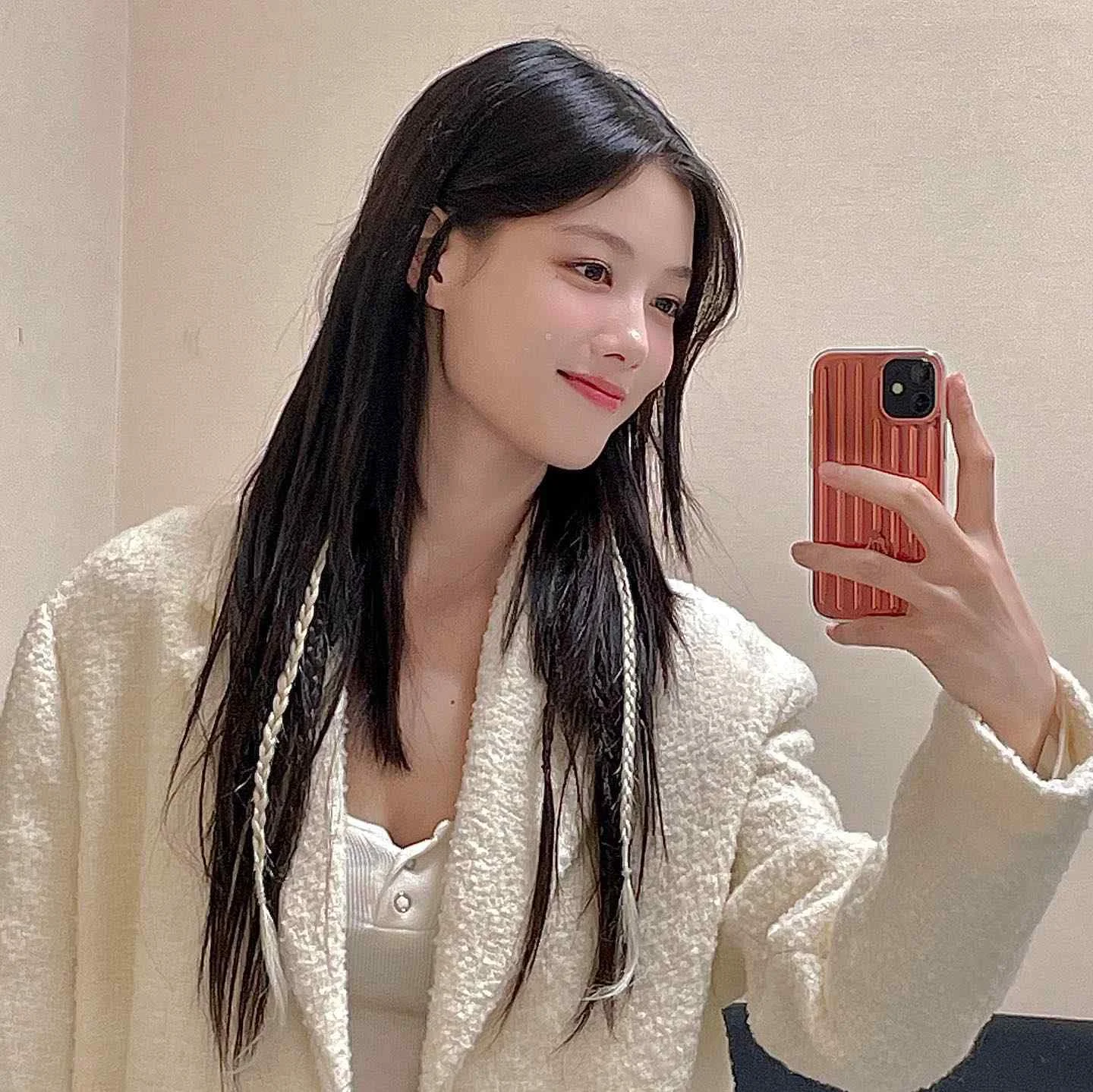 Kim Yoo Jung - kim-yoo-jung-hot-32.webp